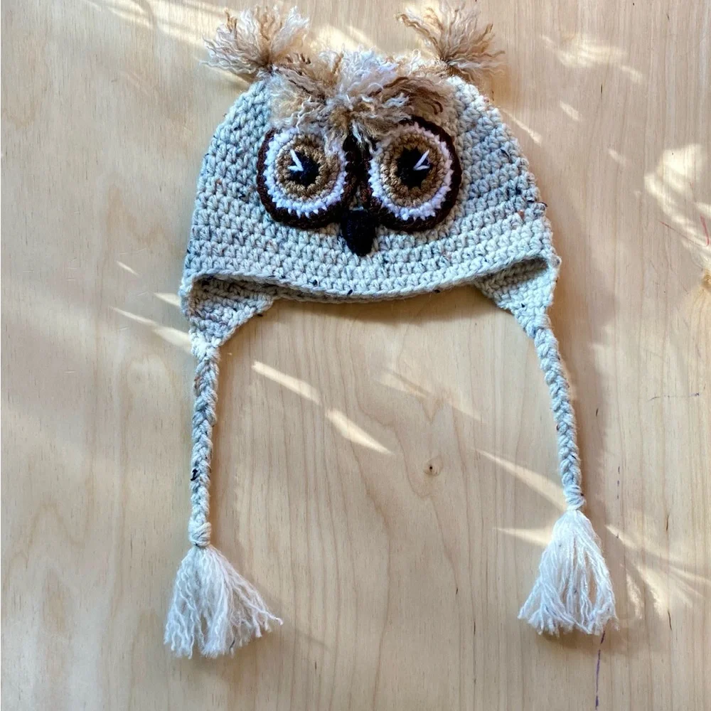 Crochet Owl beanie hat for child 1-3 yo  measure 18.5in head circumference